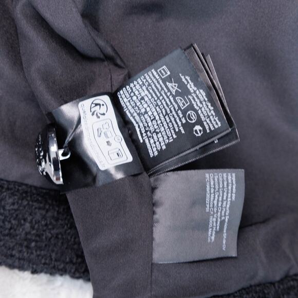 H&M Black Textured Weave Wool Blend Tweed Lined Collarless Jacket Womens Size L - Picture 15 of 16